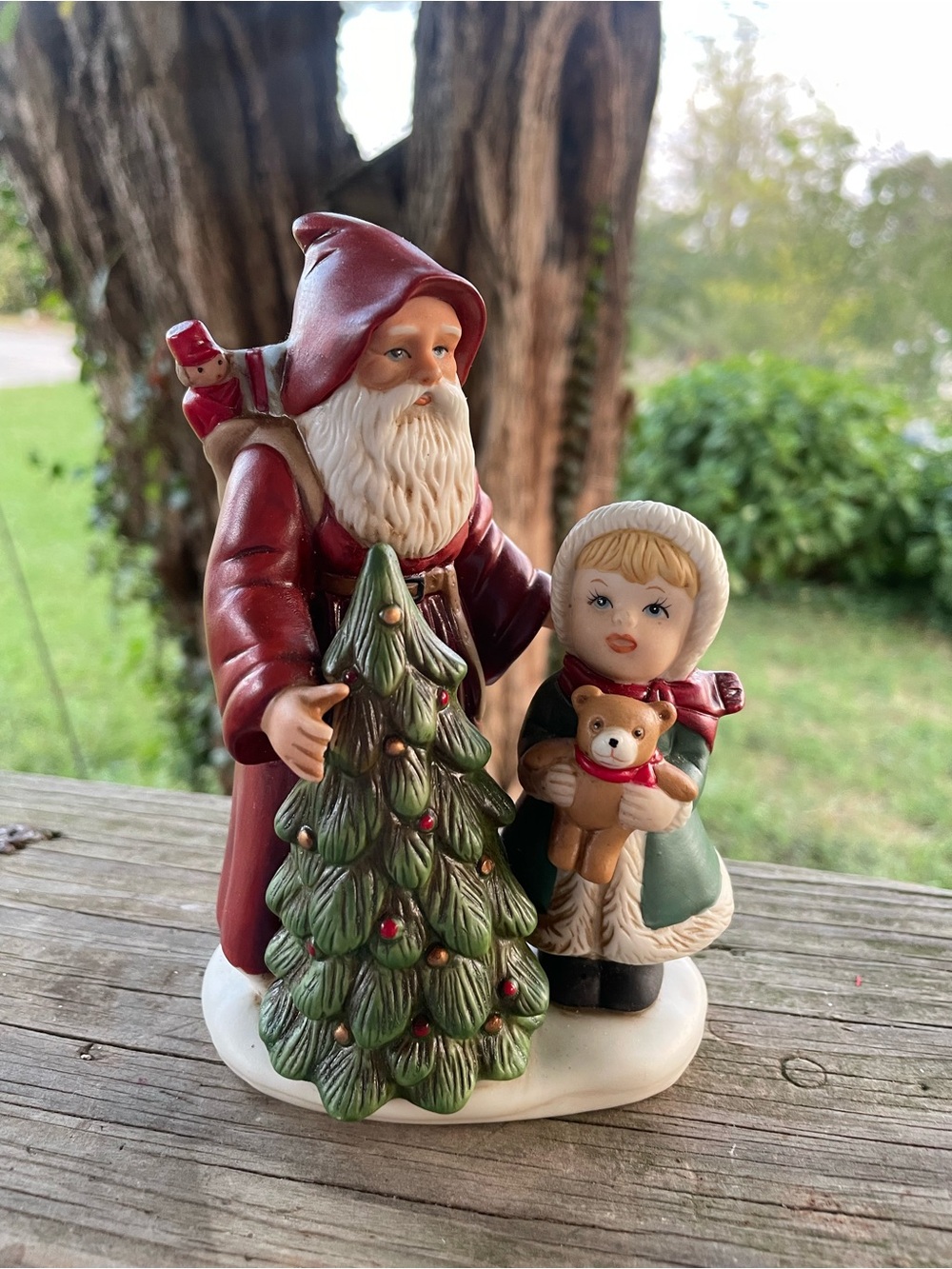 Homco Vintage Red-Robed Santa and Child Figurine with Green Tree Figurine Decor